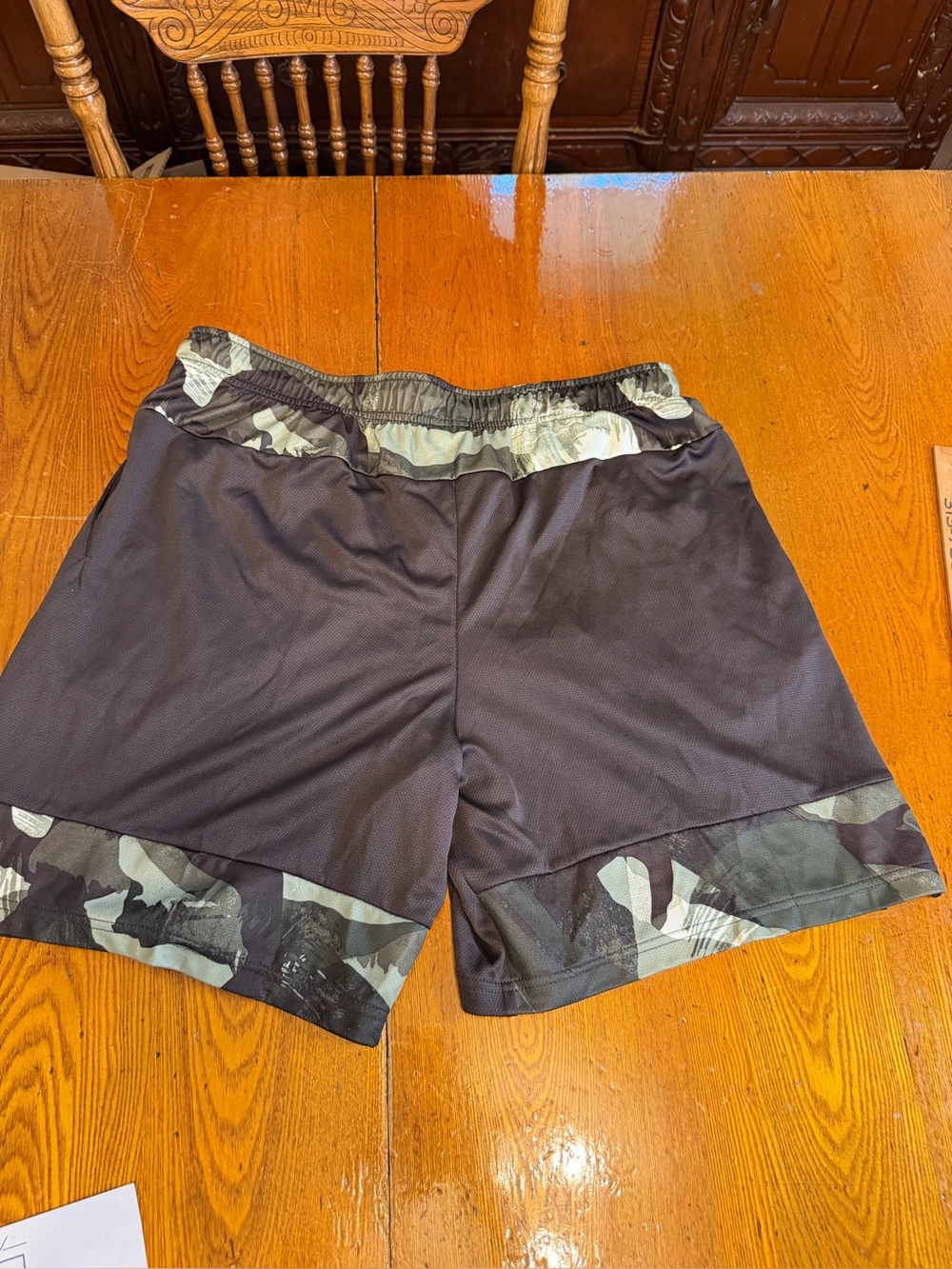 Nike Shorts Cascade Brushstroke Camo Men's Size XL Pockets Drawstring Brown Logo